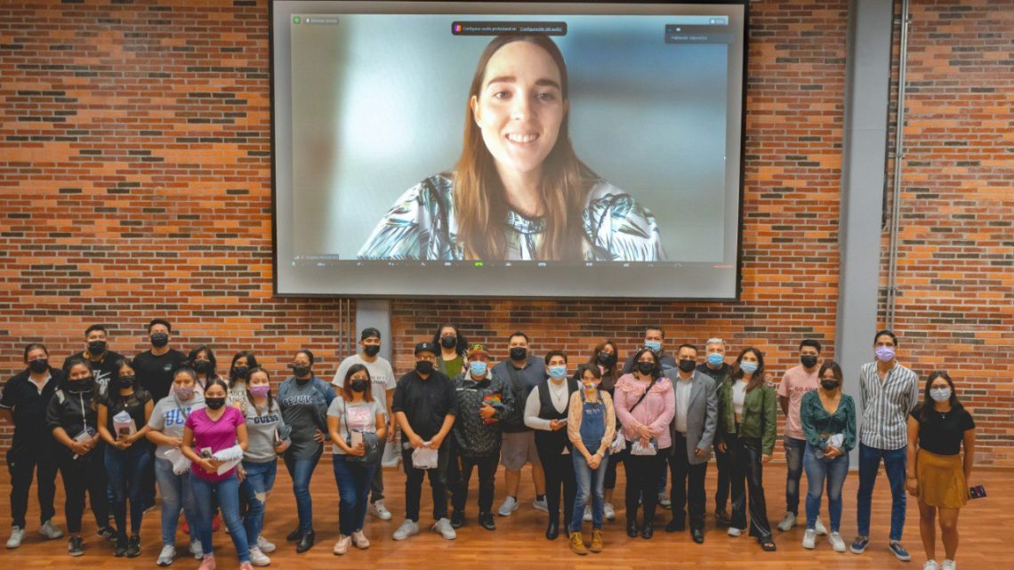 La secretaria de la Juventud, Virginia Hernández Vázquez, presentó el programa “Estamos contigo impulsándote para emprender juntos”