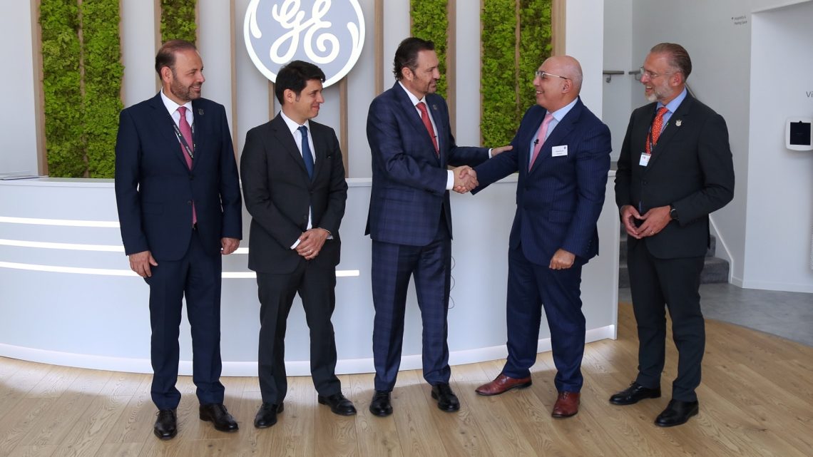 El gobernador, Mauricio Kuri González, visitó el chalet de la compañía General Electric (GE) Aviation en la feria aeroespacial Farnborough 2022.