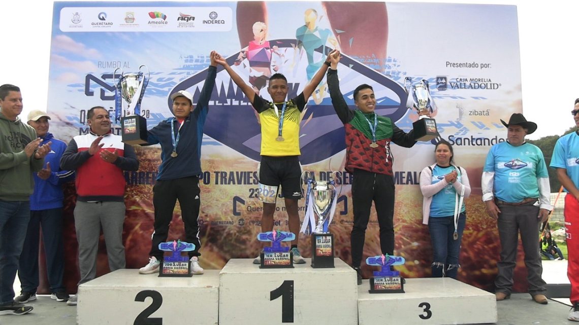 Participan cerca de 500 personas en primera Carrera Campo Traviesa rumbo al Querétaro Maratón.