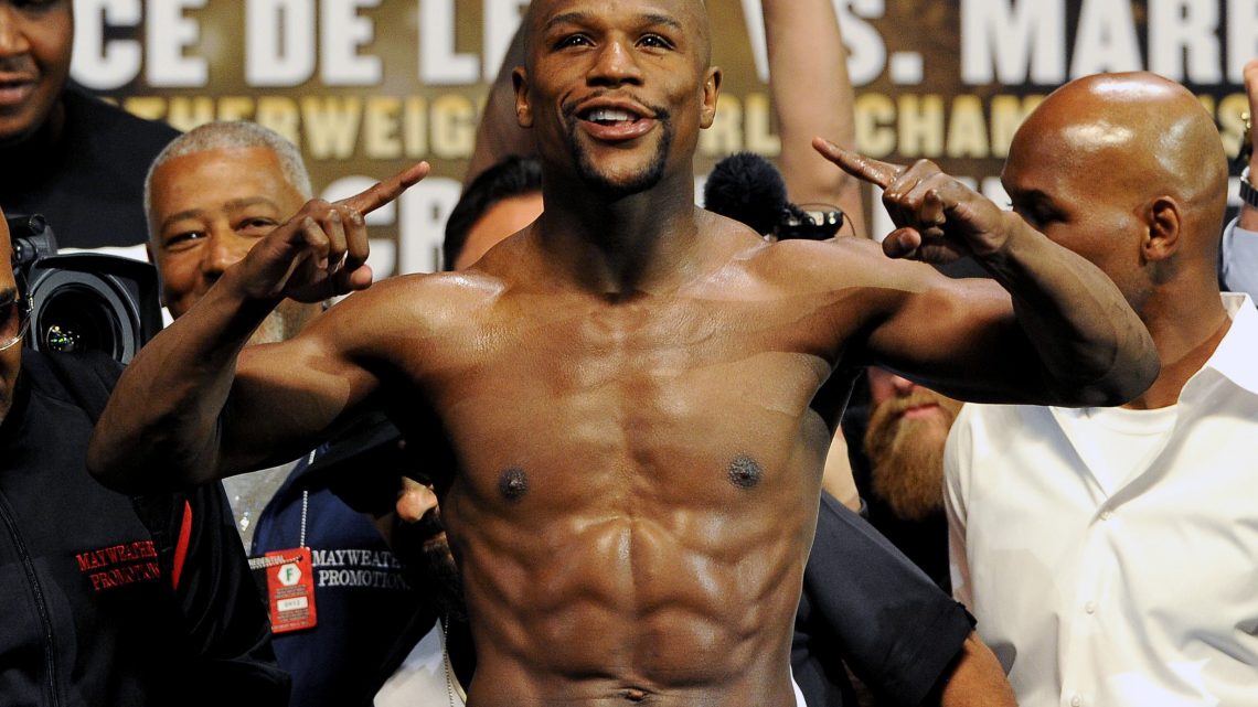 Mayweather Jr. salió en defensa del tapatío y respaldó lo que ha logrado “Canelo” Álvarez