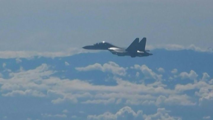 Taiwán acusa a China de simular una invasión