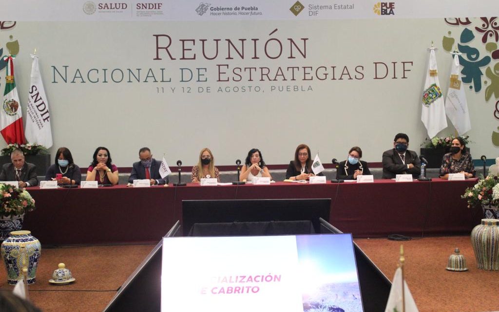 Presente Querétaro en la Reunión Nacional de Estrategias DIF