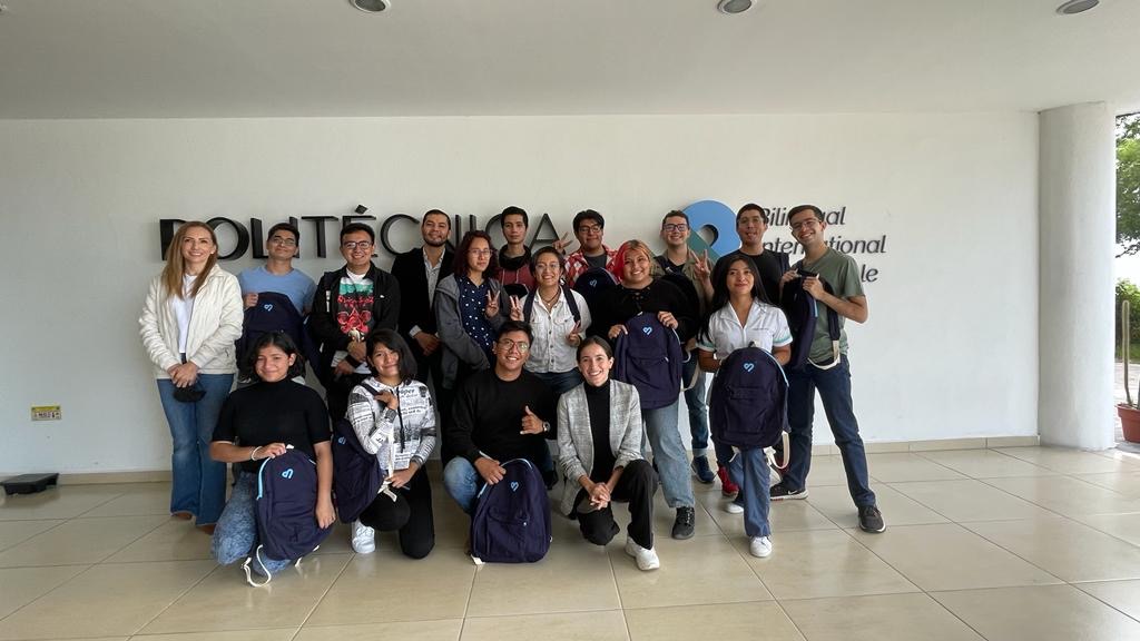 Inicia movilidad de estudiantes de la UPSRJ a Canadá