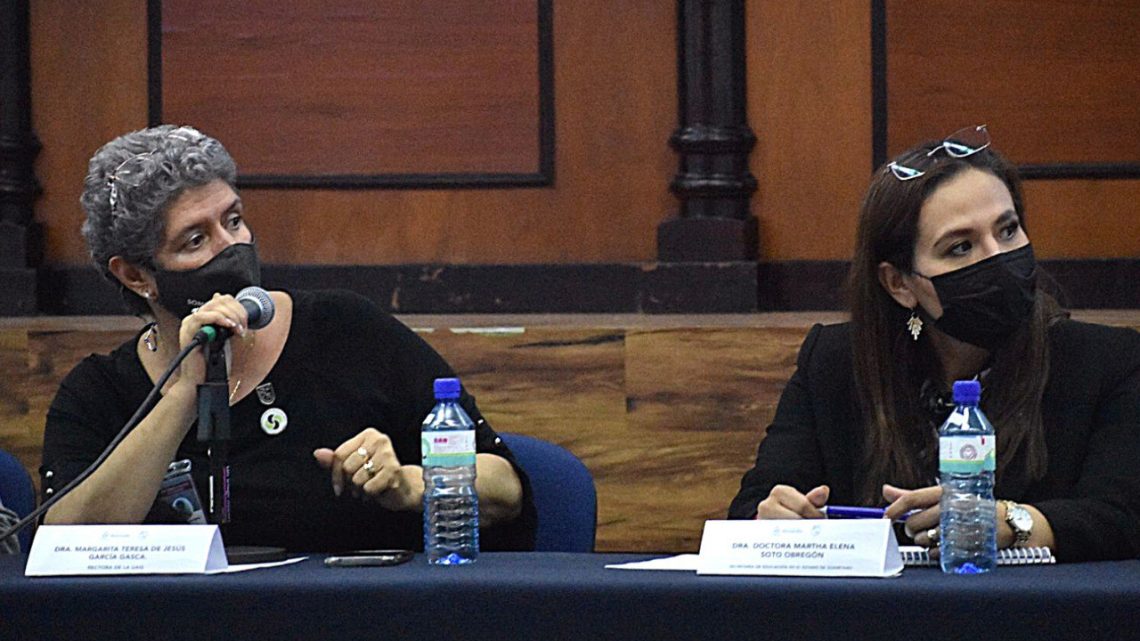 Socializan SEDEQ y SDUOP obra de Paseo 5 de Febrero en la UAQ