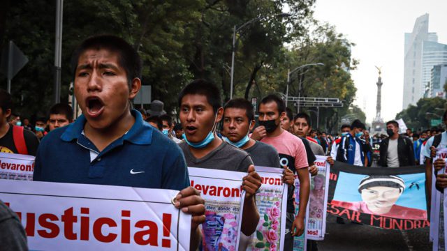 “Verdad histórica” de Ayotzinapa se definió en cónclave