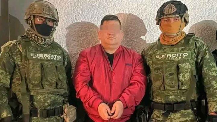 Tras captura del capo “La Vaca”, realizan quema de vehículos en Colima