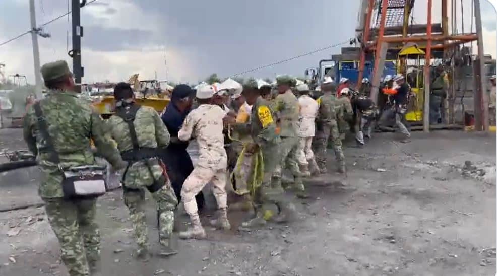 López Obrador instruye a construir muro de concreto en mina de Coahuila