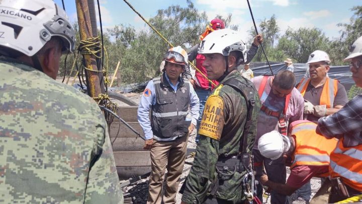Dron submarino entrará a mina de Coahuila para apoyar rescate