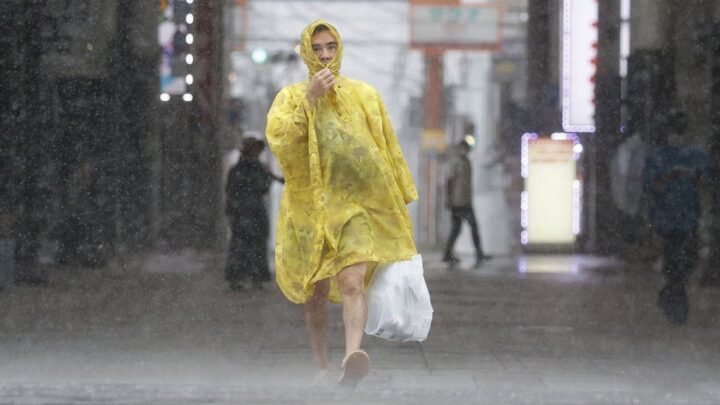 El “super tifón” Nanmadol golpea a Japón y obliga a evacuar a 9 millones de personas