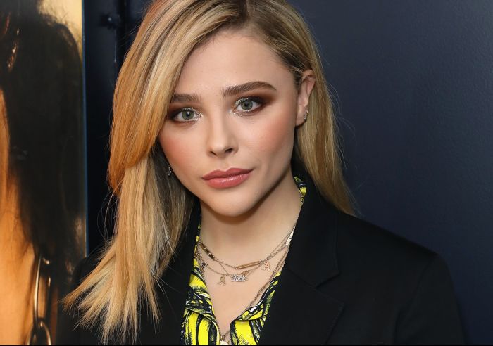 Chloë Grace lleva a la pantalla “The Peripheral”, el best-seller de William Gibson