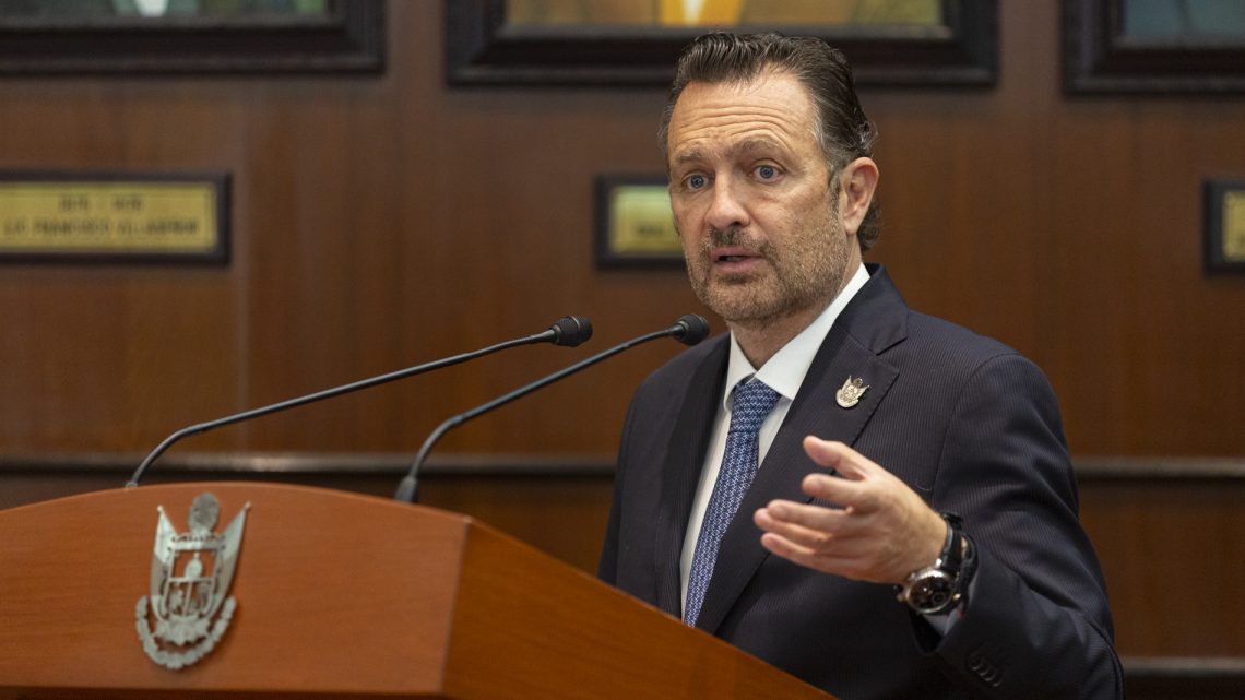 Se reúne Mauricio Kuri con Asociación Queretana de Hoteleros