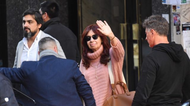 Detienen a mujer por ataque a vicepresidenta de Argentina