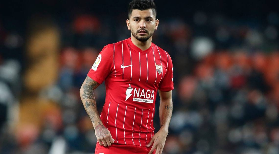 “Tecatito”, fuera de la lista para la Champions