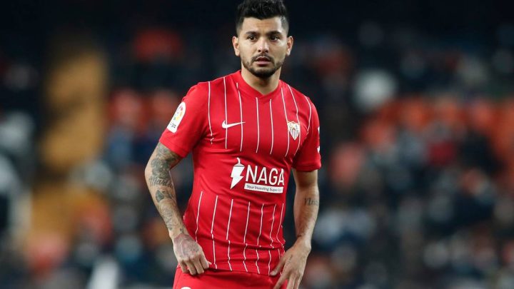 “Tecatito”, fuera de la lista para la Champions