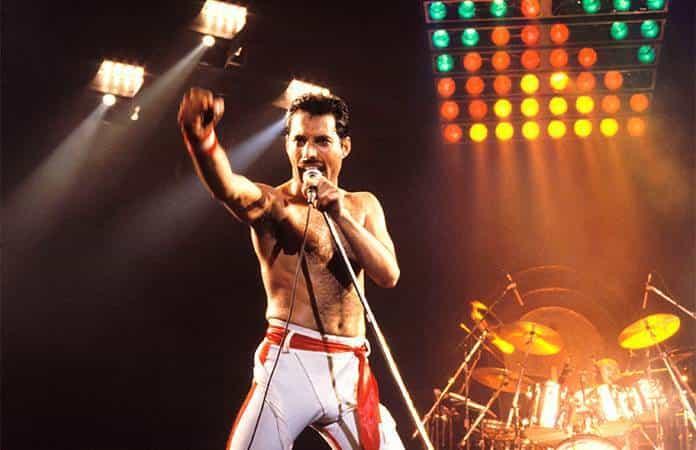 El sorprendente nivel de estudios que logró Freddie Mercury