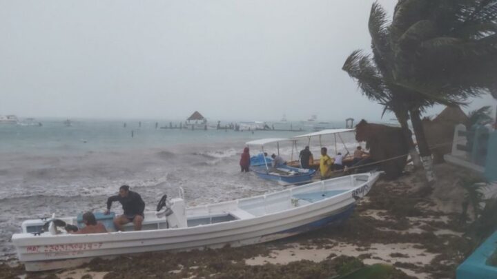 “Ian” se intensifica a huracán categoría 1