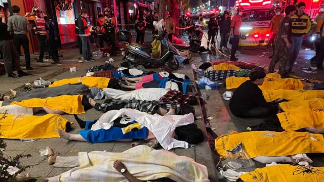 Estampida en Seúl: cómo se produjo la tragedia en Corea del Sur en la que murieron 150 personas