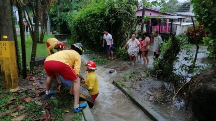 Huracán “Julia” causa graves daños al impactar en Nicaragua