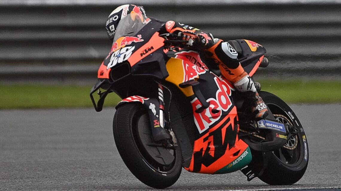 Triunfo de Oliveira en Tailandia
