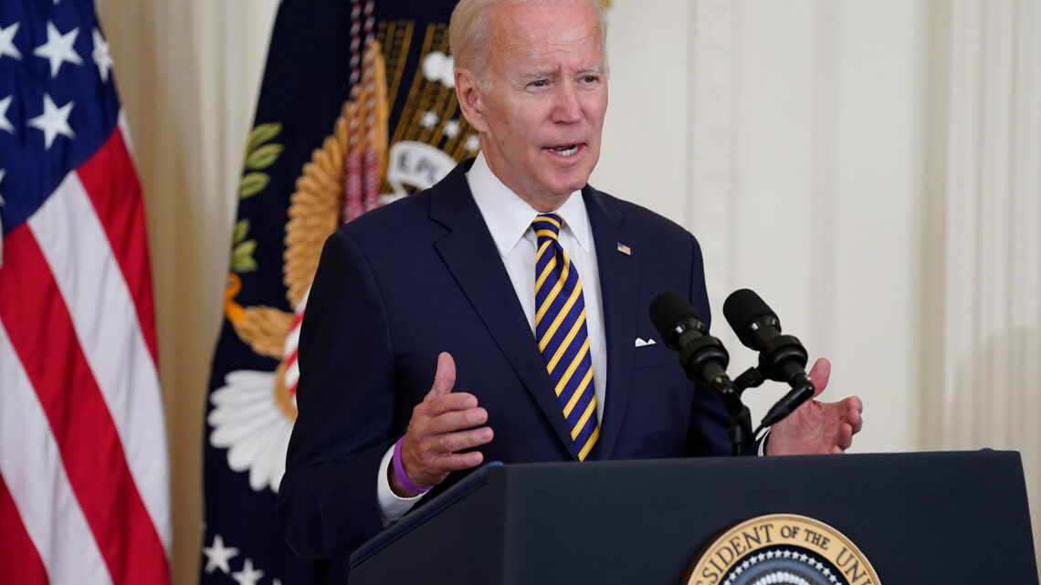 Putin “calculó mal” la capacidad de sus tropas, asegura Joe Biden