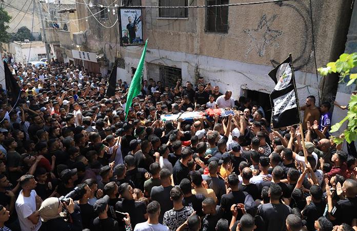 Mueren tres palestinos tras redada israelí en Cisjordania