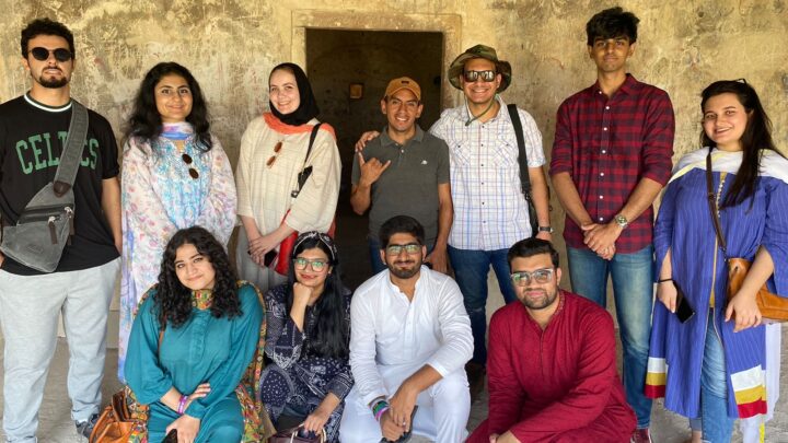Estudiante de la UPSRJ realiza estadía profesional en Pakistán