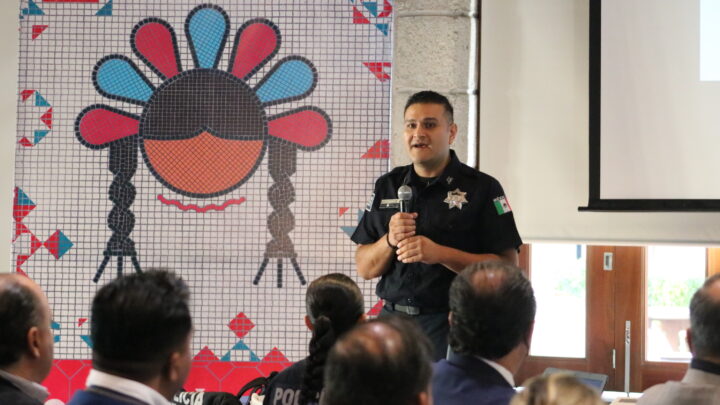 Ofrecen sesión de sensibilización para la prevención de delitos a prestadores de servicios turísticos