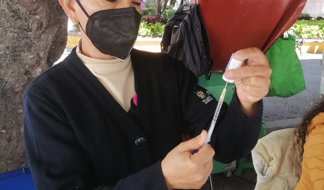 Exhorta SESA a grupos de riesgo a aplicarse la vacuna contra la Influenza