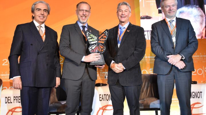 SEDESU presenta Sistema de Economía Circular en Cumbre de Negocios