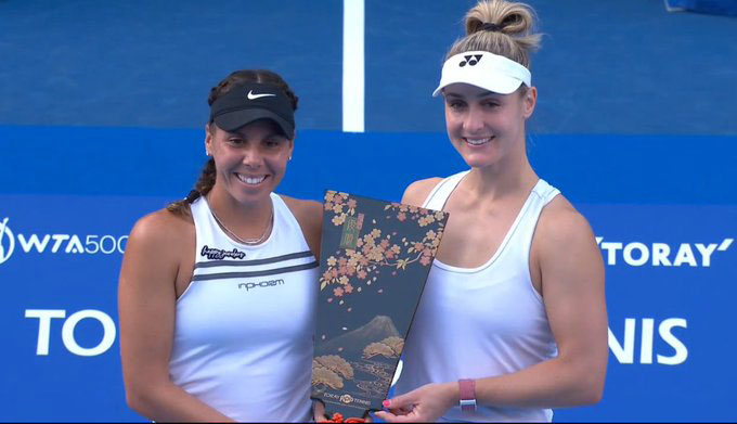 Giuliana Olmos y Gabriela Dabrowski siguen con vida