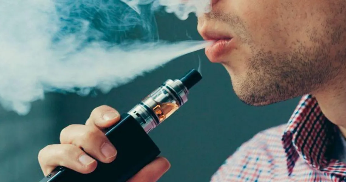 Vapeadores contienen veneno para cucarachas: Secretaría de Salud