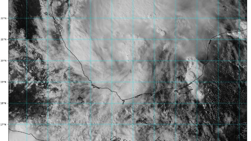 Karl: Se forma tormenta tropical frente a Veracruz y Campeche