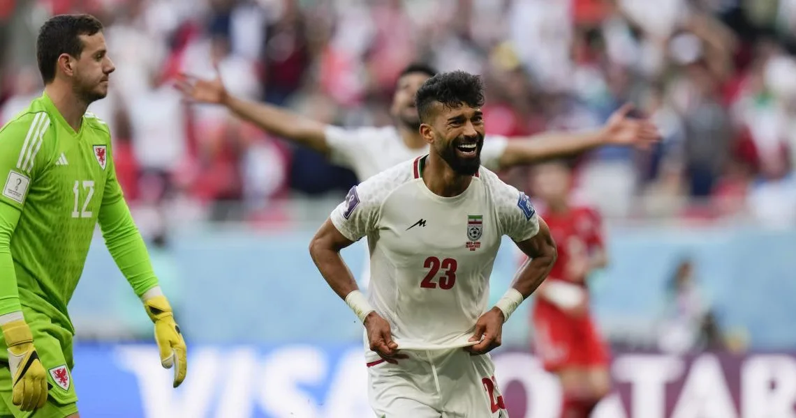 Irán respira tras vencer a Gales