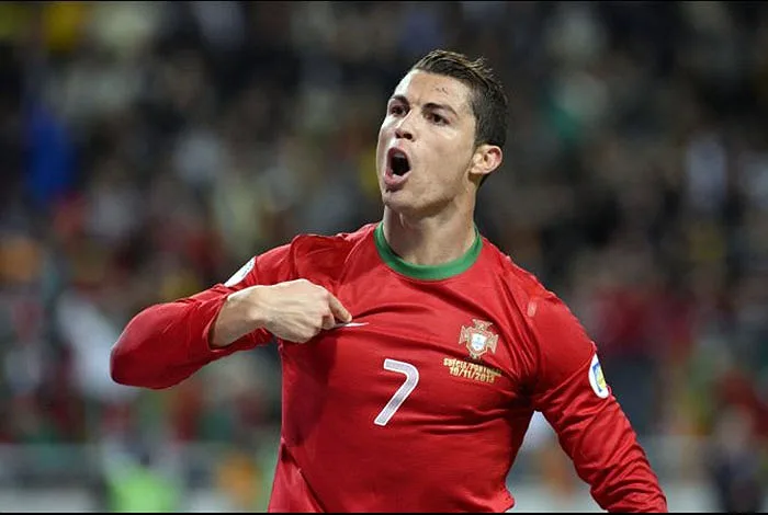 Cristiano Ronaldo recibe espectacular oferta del futbol árabe