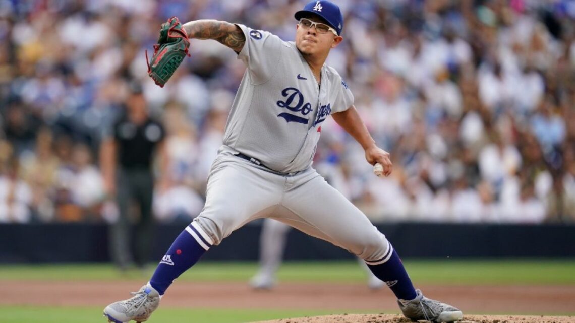 Mexicano Julio Urías, candidato al premio Cy Young