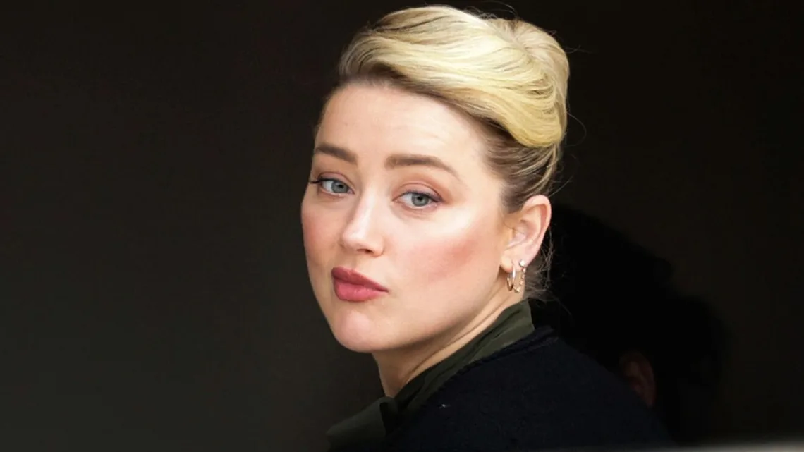 Amber Heard no se rinde