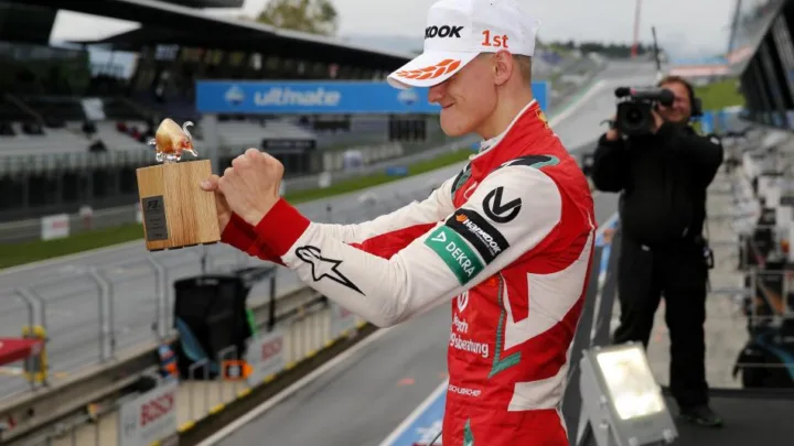 Mick Schumacher se une a esta escudería como piloto de reserva