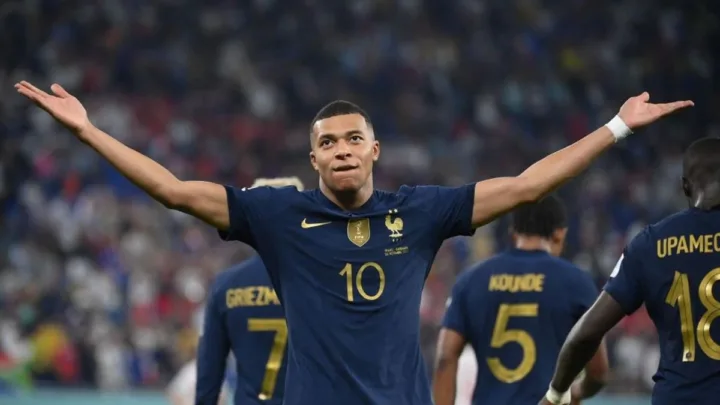 Qatar 2022: Pelé celebra a Kylian Mbappé