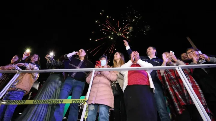 Car Herrera y Mauricio Kuri viven el Festival Alegría 2022 en Ezequiel Montes