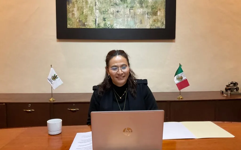 Comparten experiencias estudiantes beneficiados con Beca Embajadores