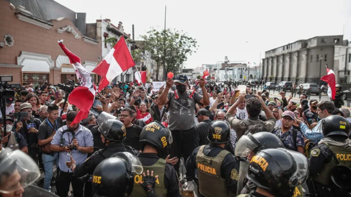 La ONU “condena todo intento de subvertir el orden democrático” en Perú
