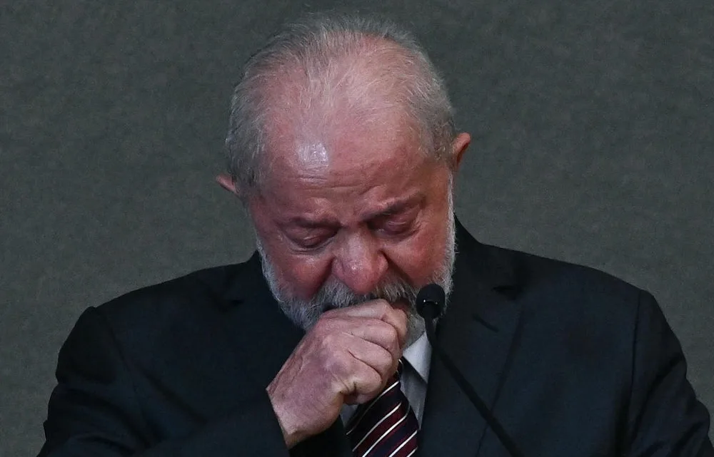 Lula llora al ser certificado presidente electo de Brasil por tercera vez