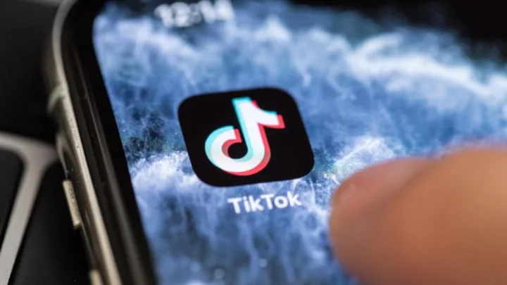 El Senado de EU aprueba prohibir TikTok en dispositivos oficiales