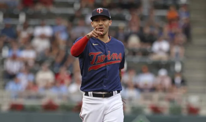 ¡Se queda! Carlos Correa no se irá de los Twins tras firmar millonario contrato