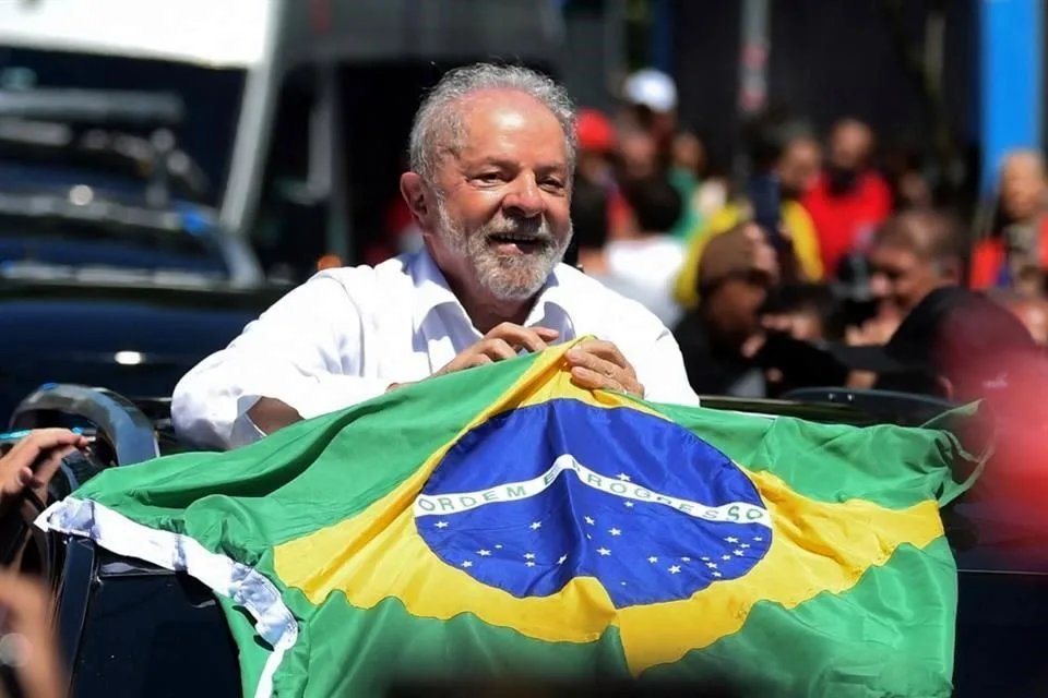 Lula da Silva promete una nueva época para Brasil