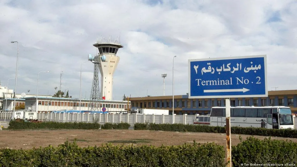Ataque israelí inhabilita el aeropuerto de Damasco y deja dos muertos