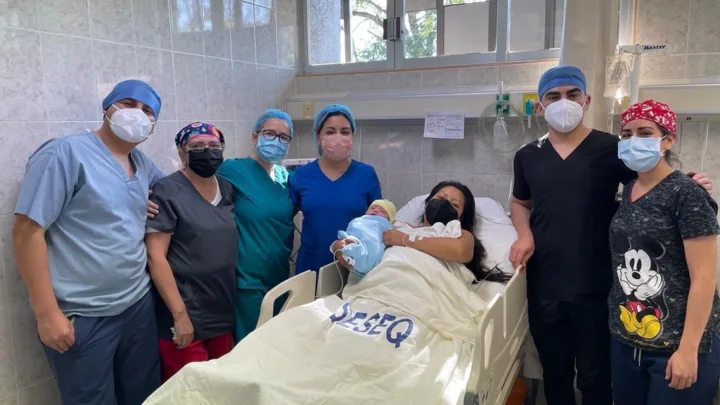 Se atienden los primeros nacimientos de 2023 en los Hospitales de SESEQ