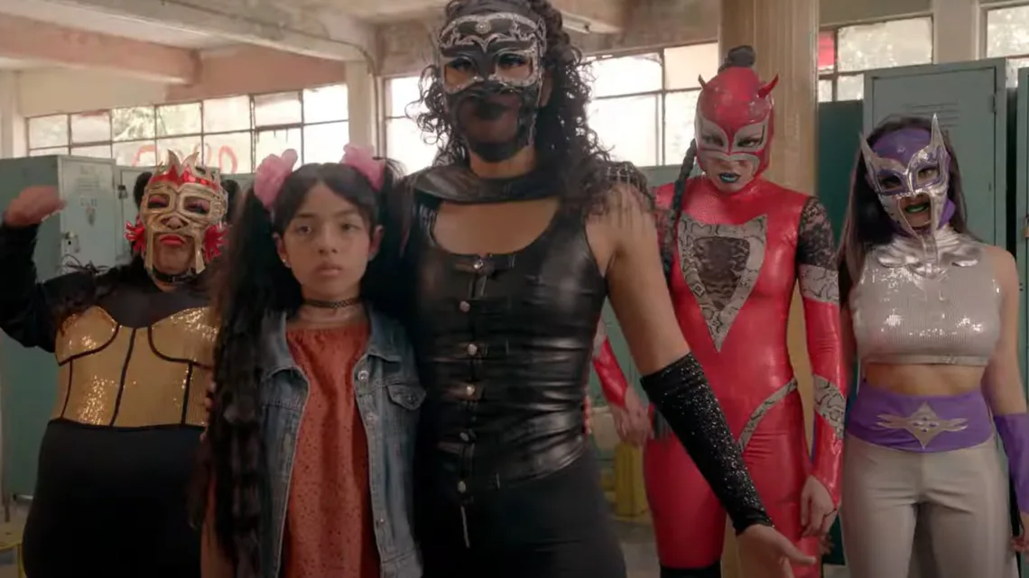 Netflix dará una mirada fémina a la lucha mexicana en “Contra las cuerdas”