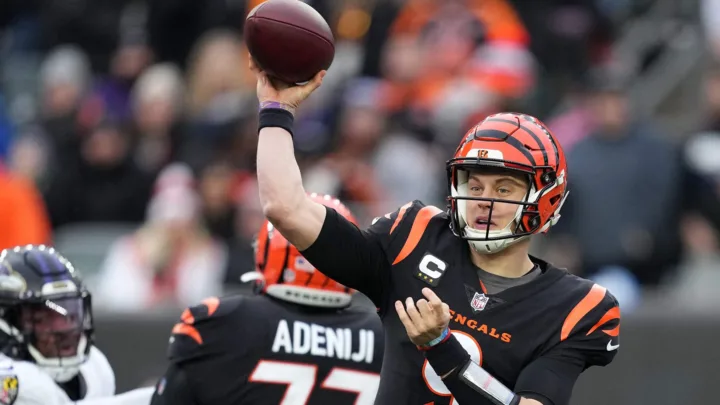 Cincinnati aprovecha los errores de Baltimore y avanzan a la ronda divisional