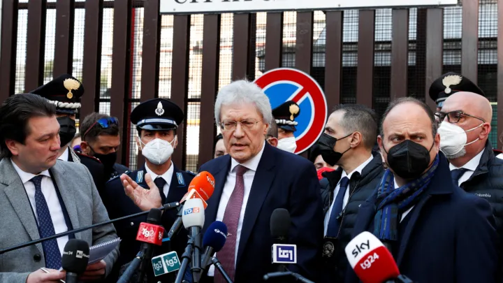 Rusia y Estonia expulsan a sus embajadores en medio de acusaciones